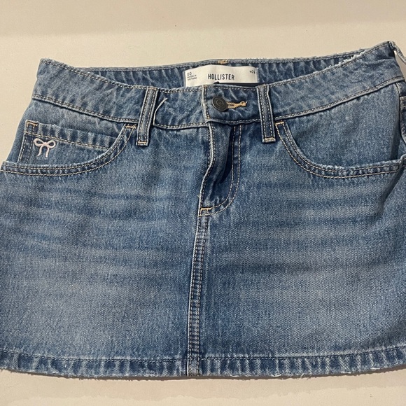 Hollister Light Blue Denim Skirt - Picture 1 of 3